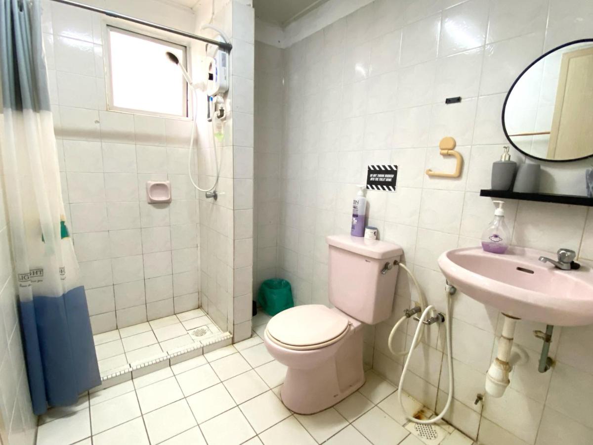 The Nest - Cozy 3-Bedroom Condo, Shah Alam - Hizvo