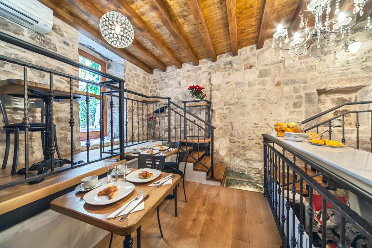 Suitetrails - Villa Split Heritage Hotel