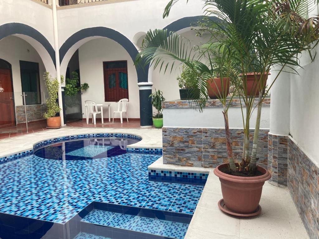 Gran Hotel Valvanera Girardot - Housity