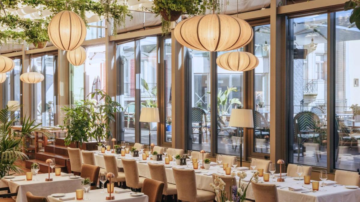 Um restaurante ou outro lugar para comer em InterContinental Porto - Palacio das Cardosas by IHG