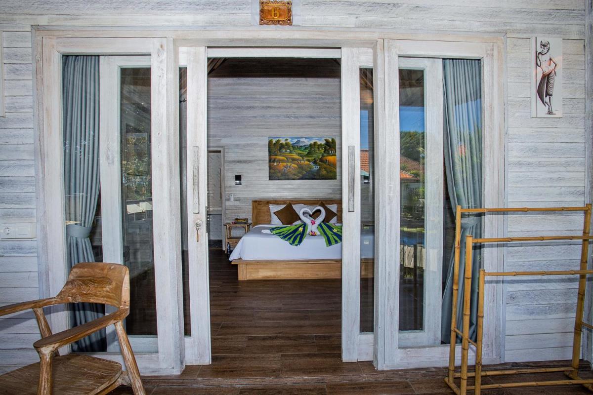 Blue Sky Villa Ceningan - Housity