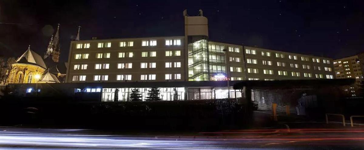 Hotel Tarnovia - Housity