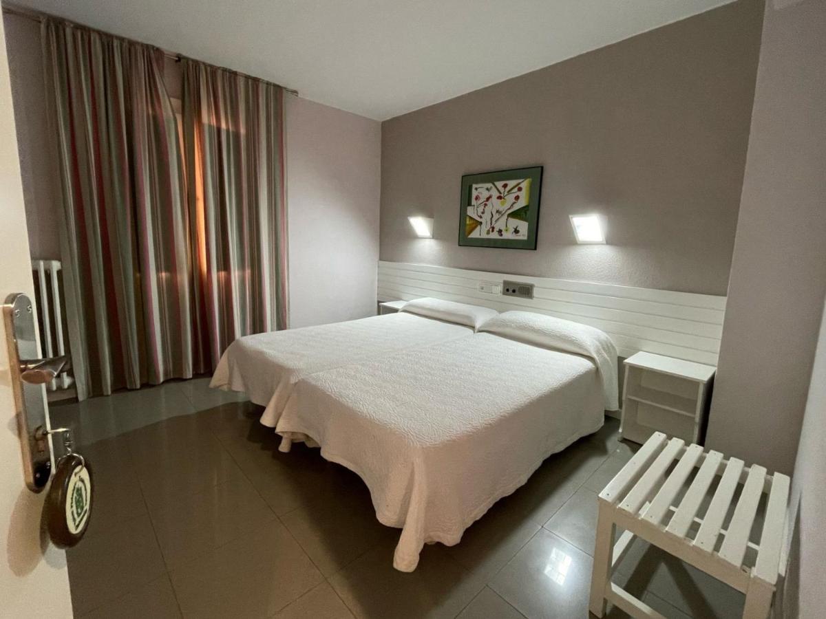 Hotel Fidalgo - Housity