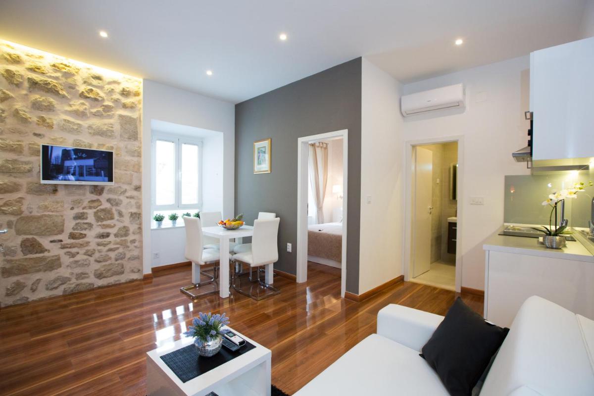 Casa Arancia - Housity