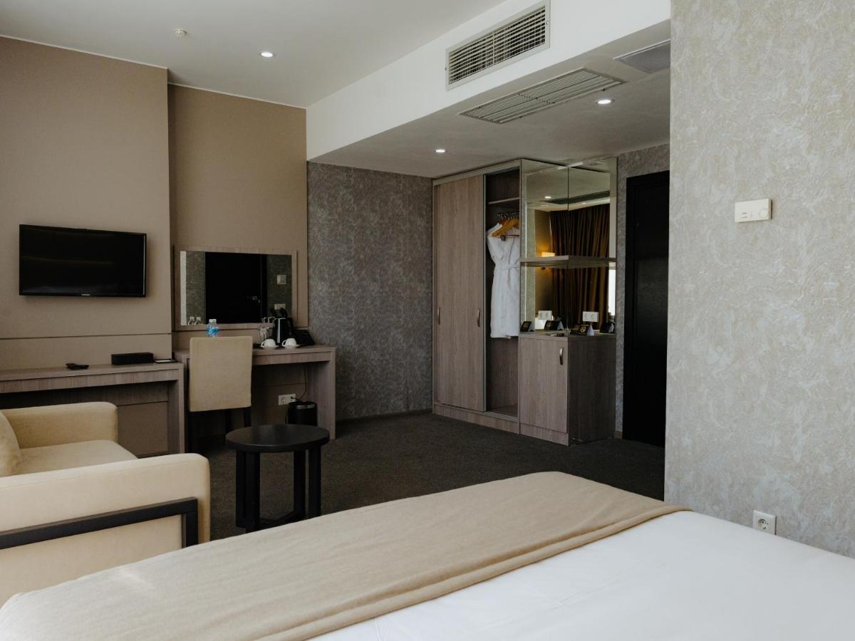 Central Park Resident 2022 Opening - Housity