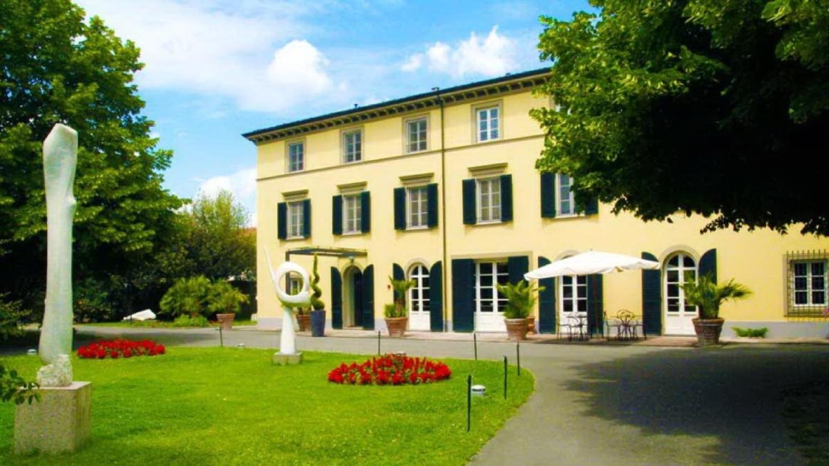 Hotel Hambros - Il Parco in Villa Banchieri - Housity