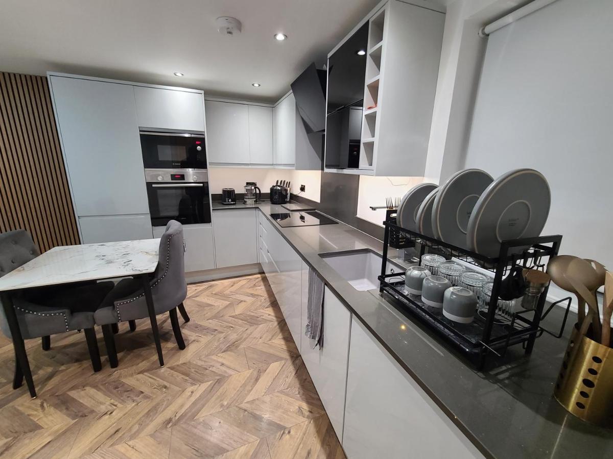 Luxury Private Room in High Barnet - Housity
