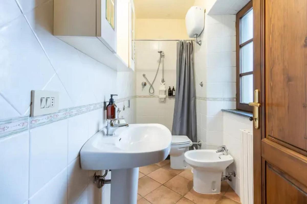 Cozy House in Castelnuovo di Garfagnana + Large Garden - Housity