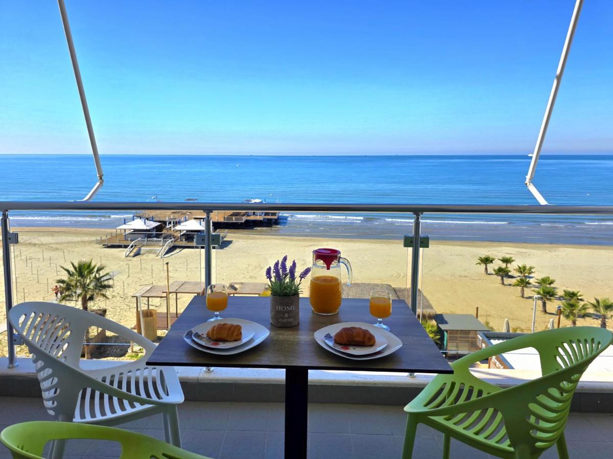 Brisa del Mar Beachfront Apartments - Housity