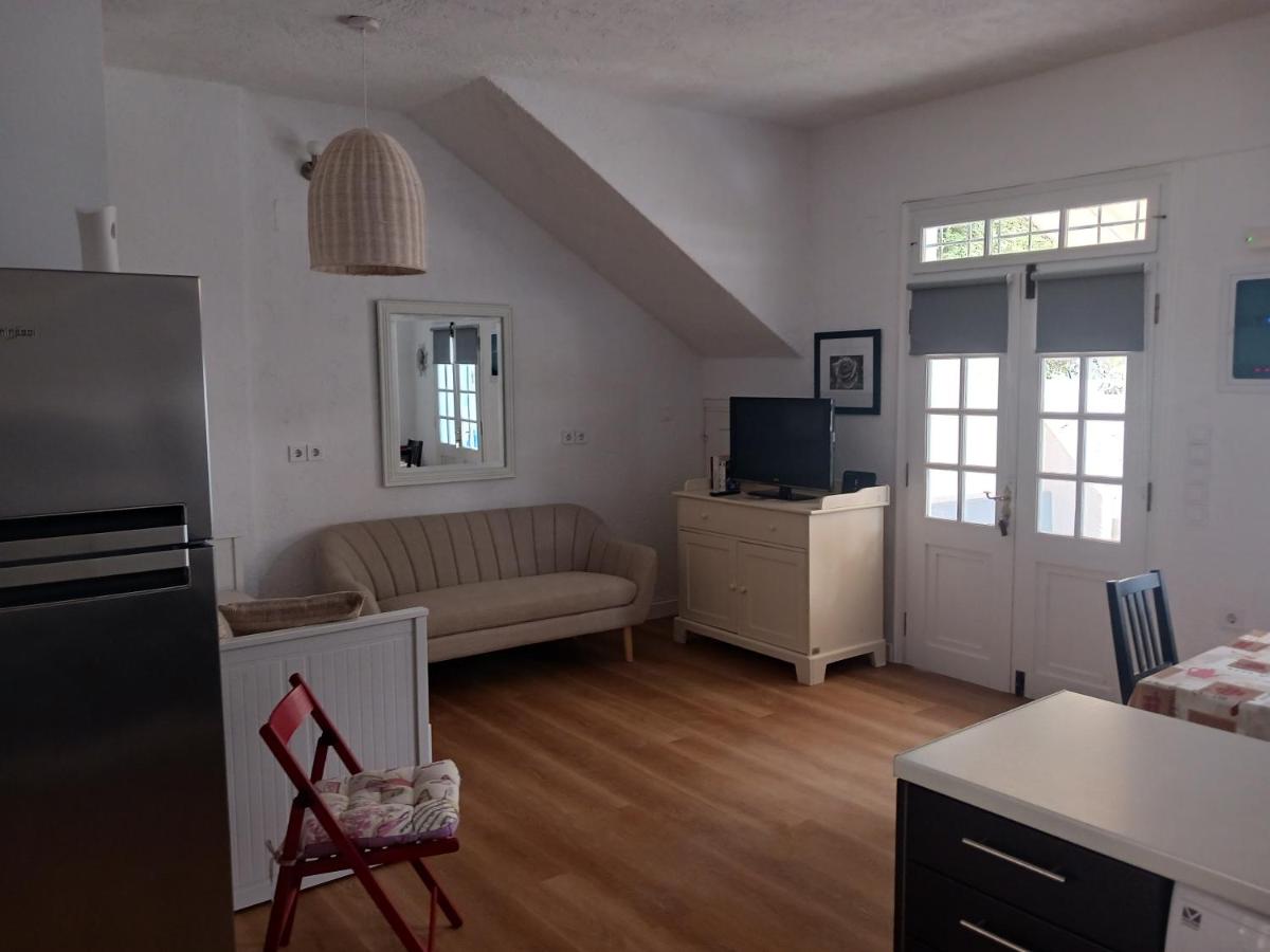 Zenith Luxury Apartments Near Kaiki Beach - Housity