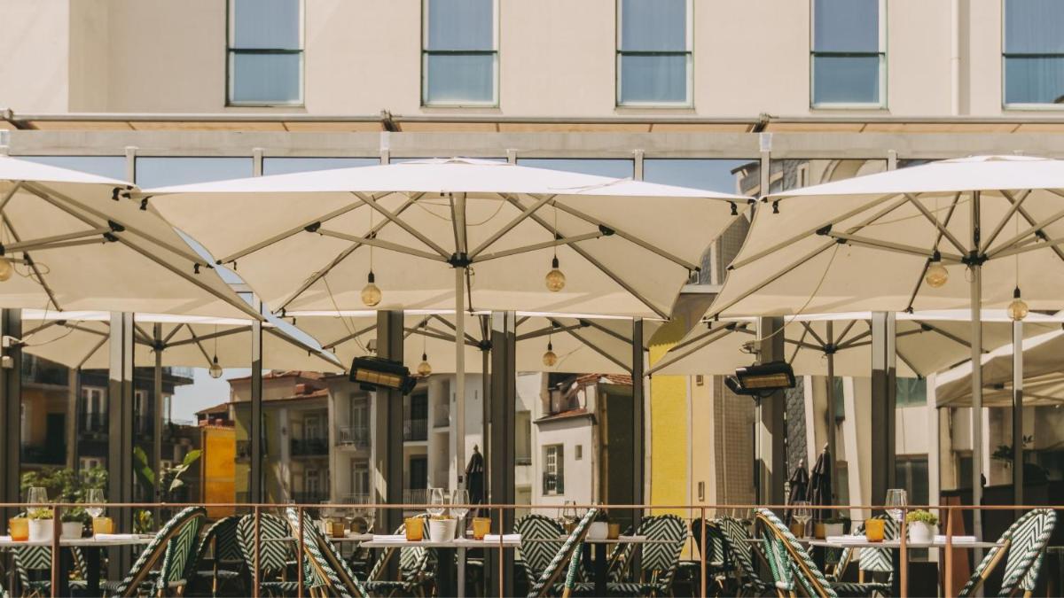Um restaurante ou outro lugar para comer em InterContinental Porto - Palacio das Cardosas by IHG