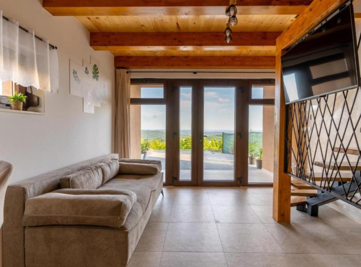 Villa Breg - Housity