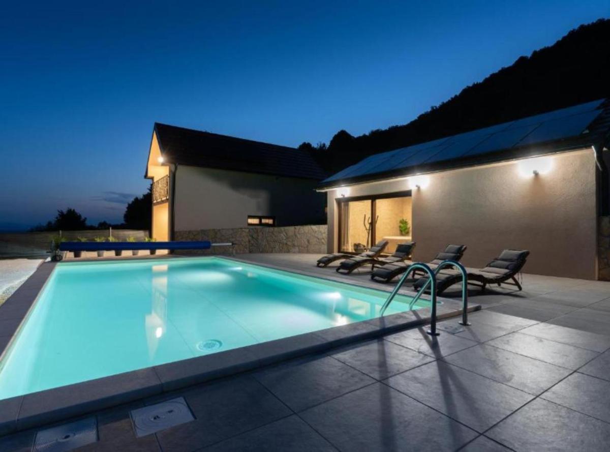 Villa Breg - Housity