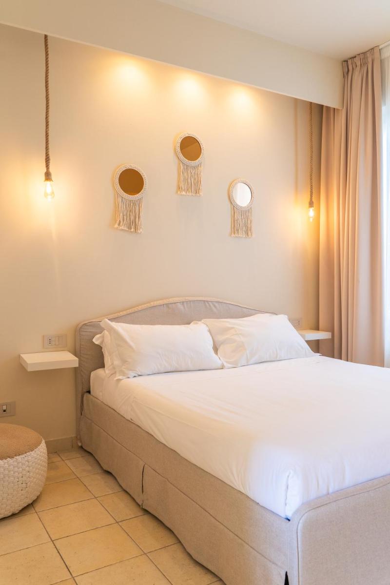 L'Altra Chiave - Housity