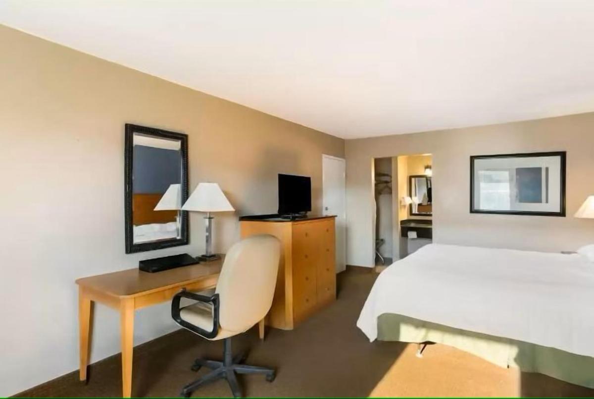 Dutchland Motel - Housity