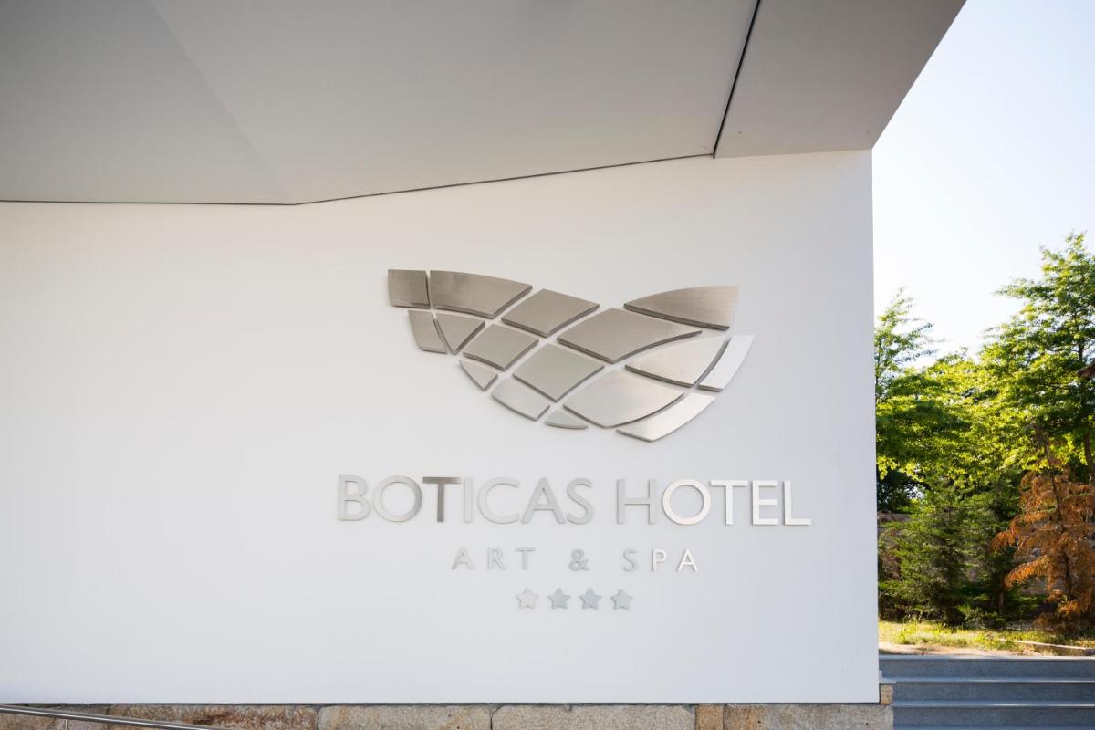 Um certificado, prémio, placa ou documento mostrado em Boticas Hotel Art & SPA