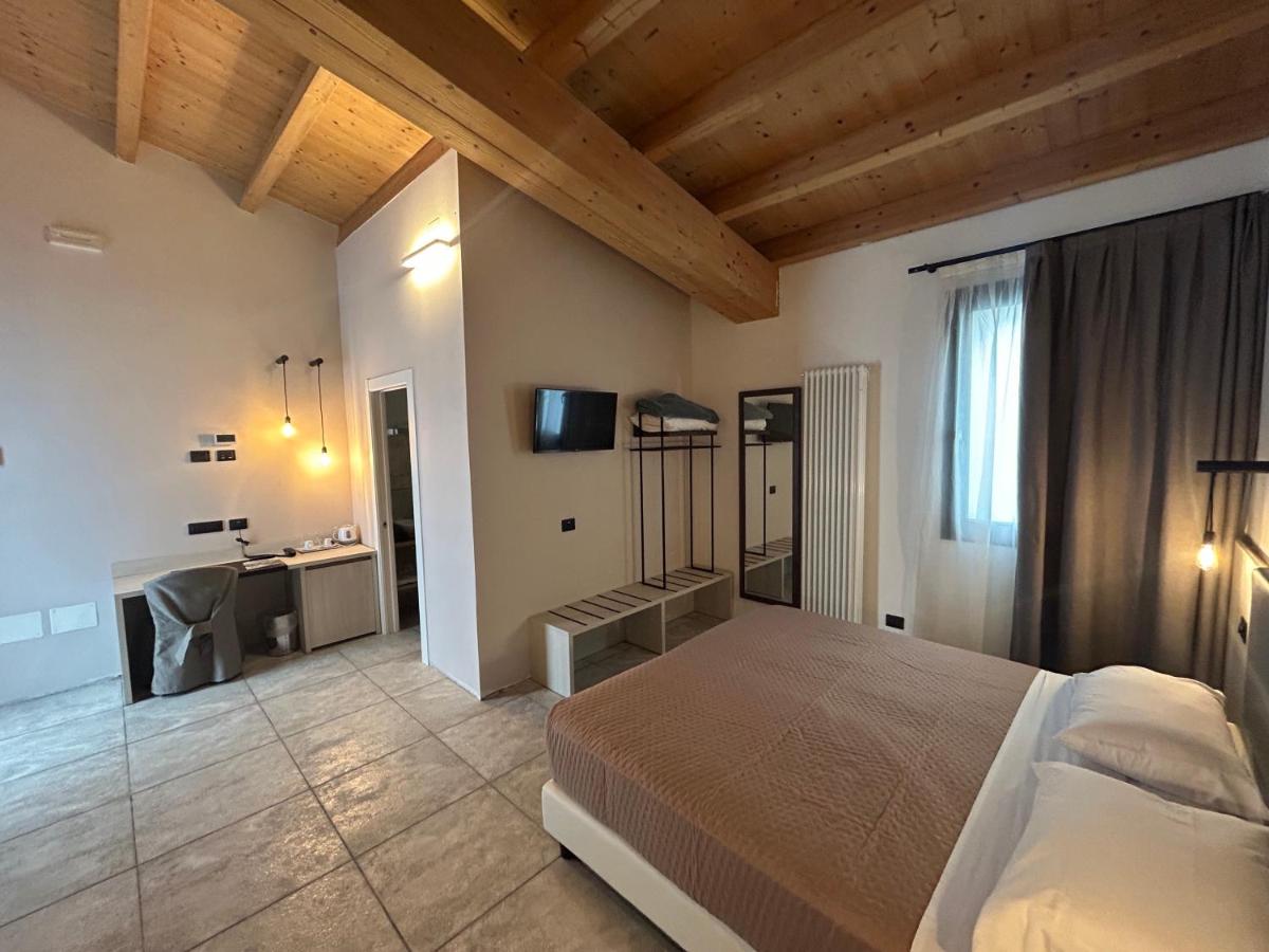 taverna napoleone - Housity