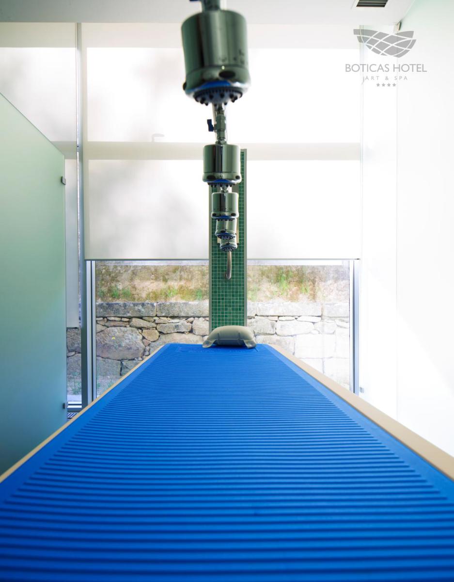 O centro de fitness e/ou as comodidades de fitness de Boticas Hotel Art & SPA