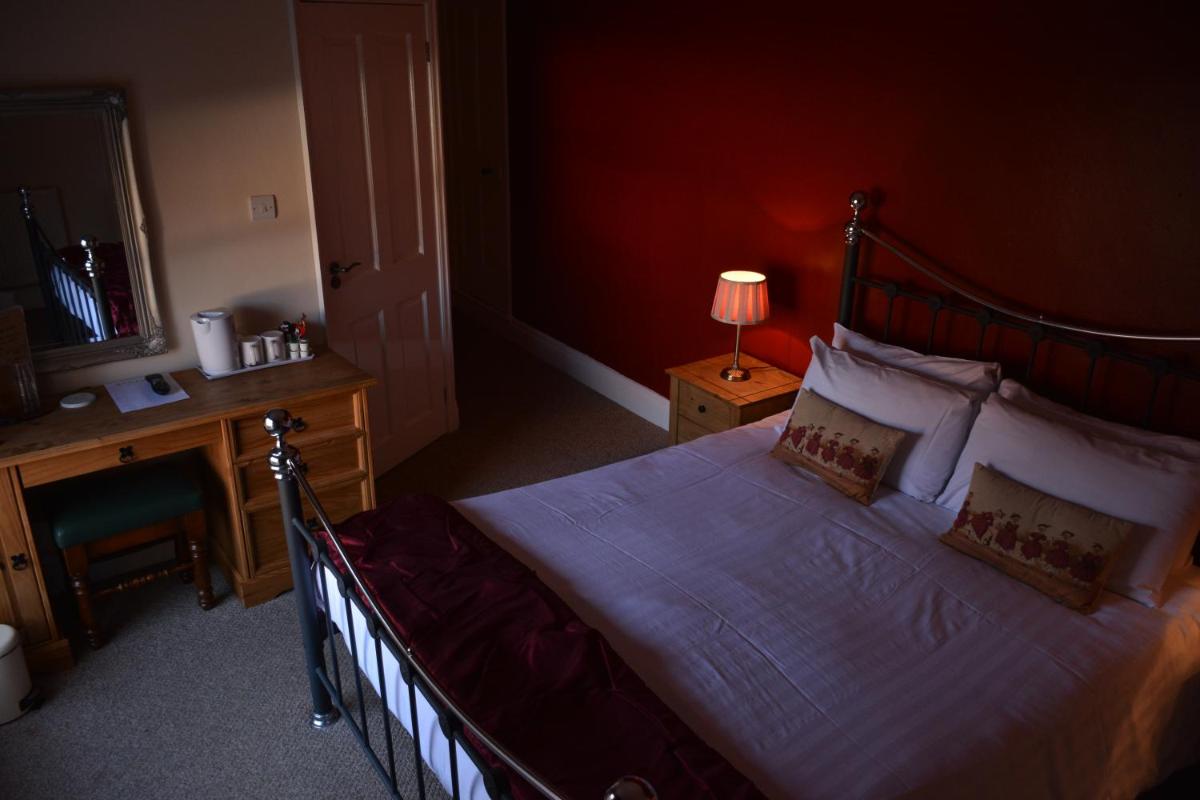 The Rose & Crown York - Housity