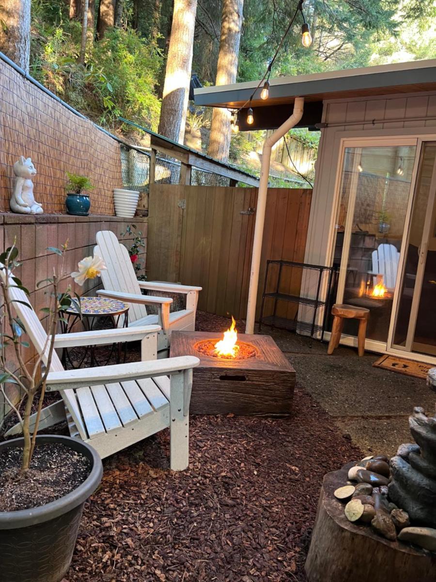 Arcata Forest Retreat Peaceful Redwood Suite 5 min to Downtown Arcata w Private Patio Fountain & Fire Pit - Housity