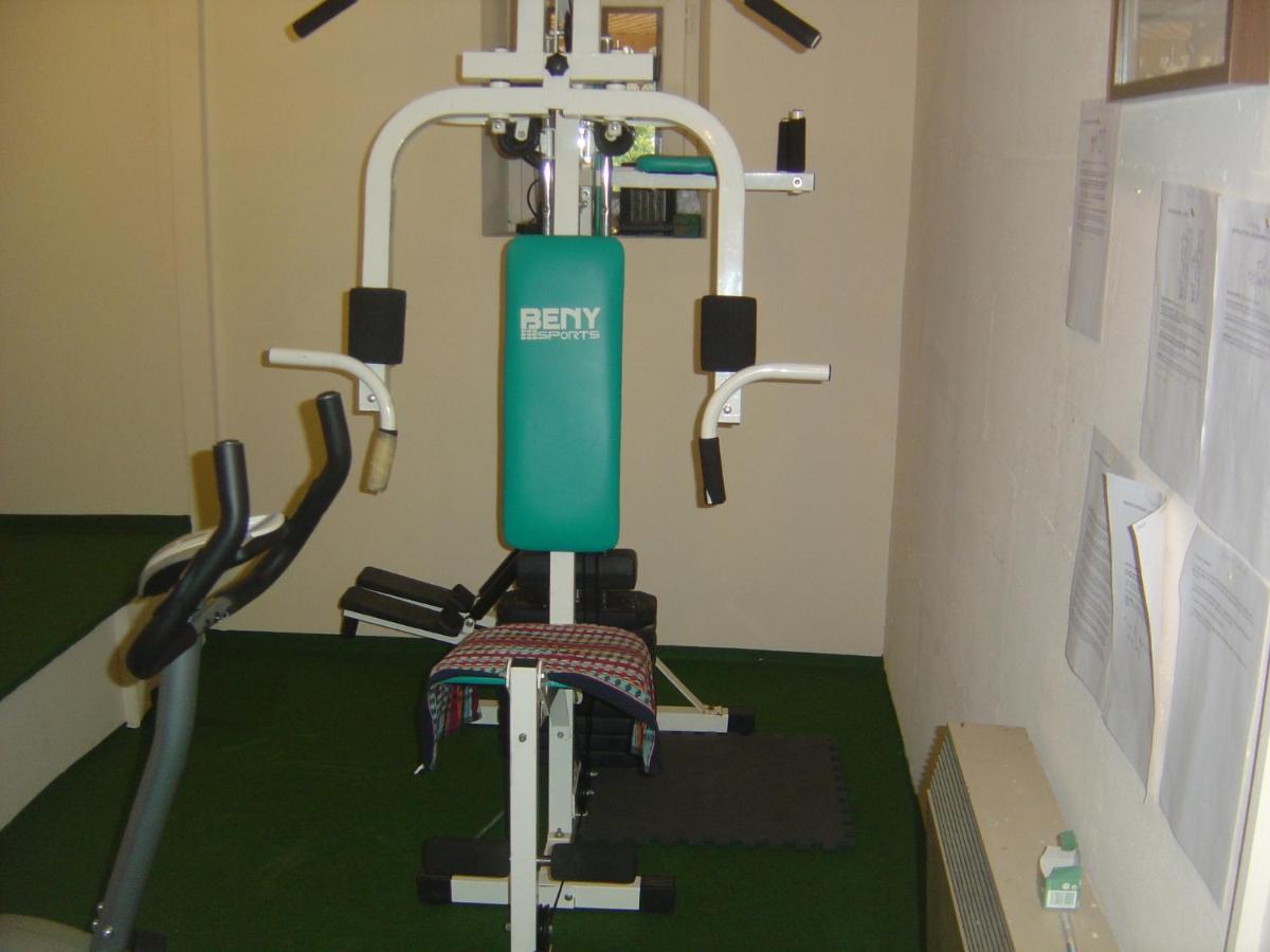 Logis Hôtel Les 3B - Housity