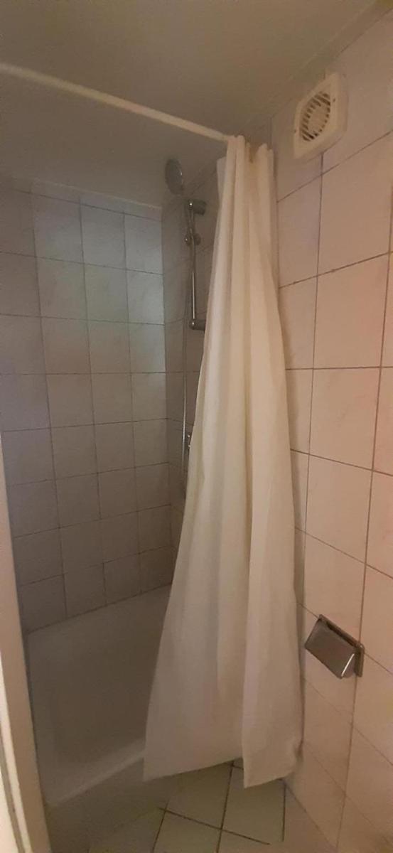 2-Rent Group Hostel Apartments EVE74 - Housity