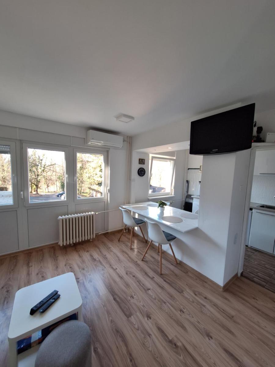 Apartment Yoya - Housity