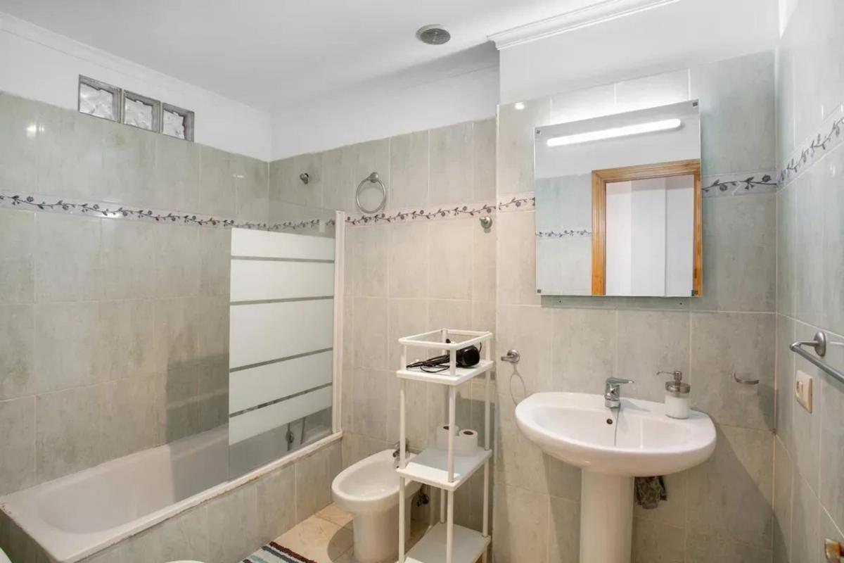Spacious apartment in Las Palmas de Gran Canaria - 85 m² with WiFi - Housity