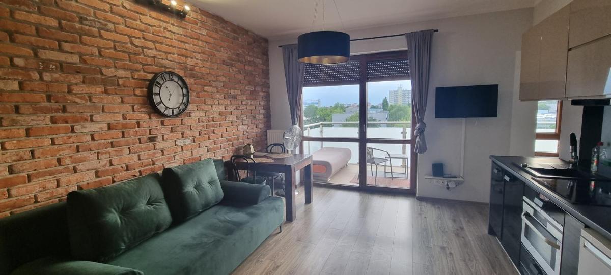 Atrium Apartment z garażem - Hizvo