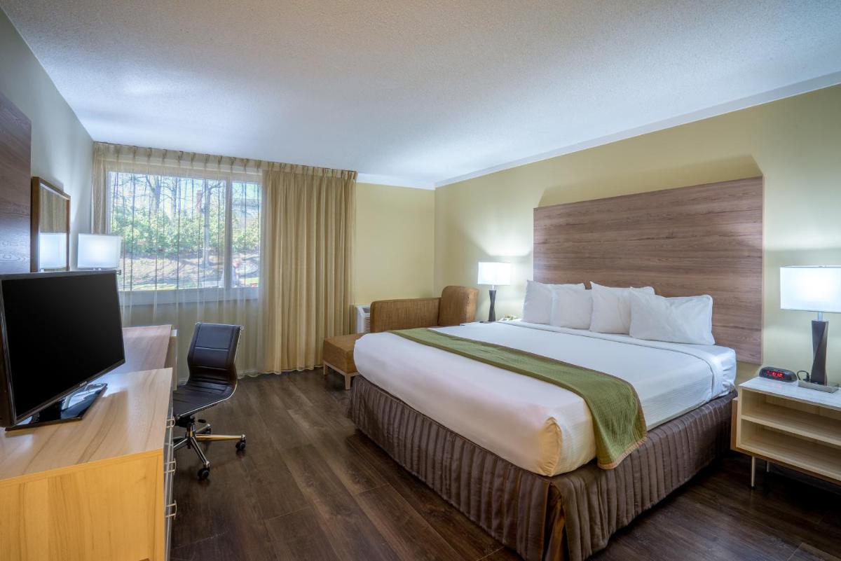 Wyndham Garden Washington DC North - Housity