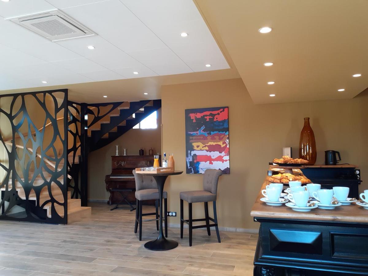 Photo de la galerie de l'établissement Hotel Clos Castel Villas Spa, à Casteljaloux