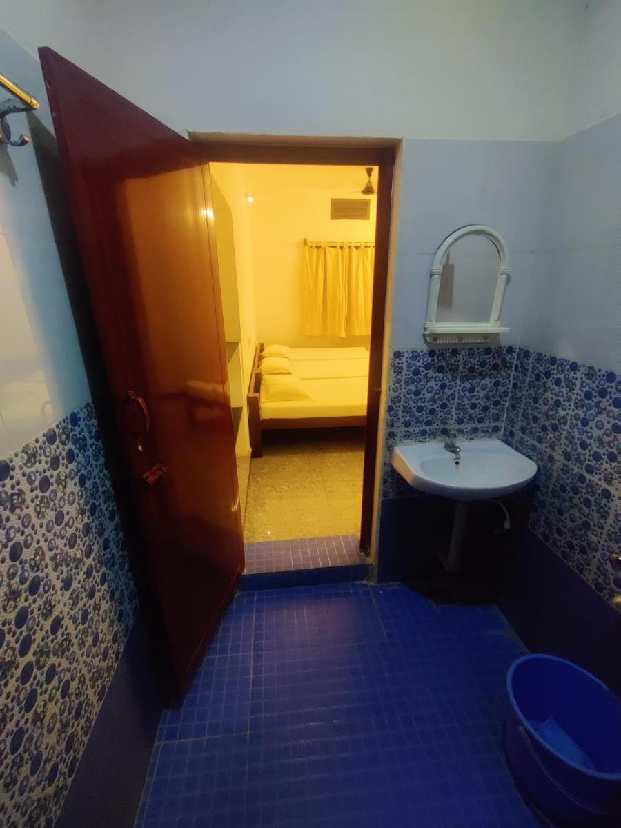 Lotus Garden - Near Matrimandir Center Auroville - Housity