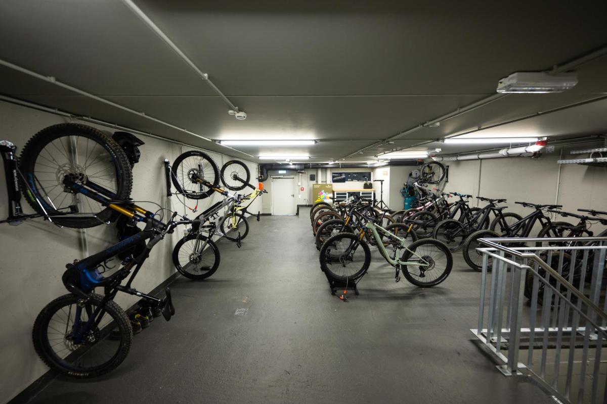 Radfahren an der Unterkunft WALDWEIT Rheingau Hotel und Retreat oder in der Nähe