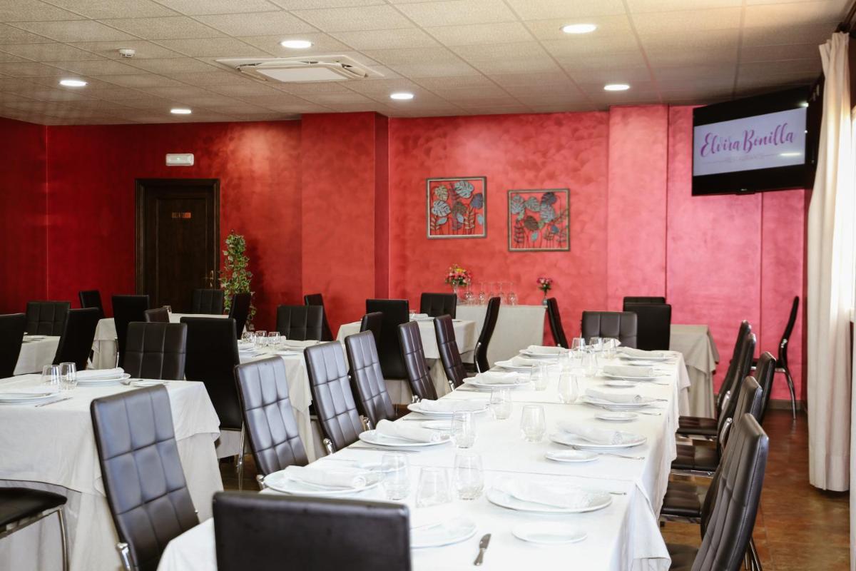 Hotel Restaurante Sostenible La Laguna - Housity