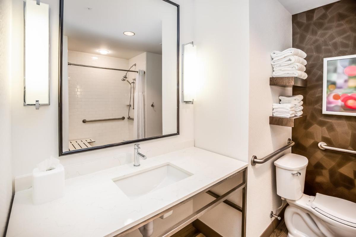 Hilton Garden Inn Ft. Walton Beach - Housity