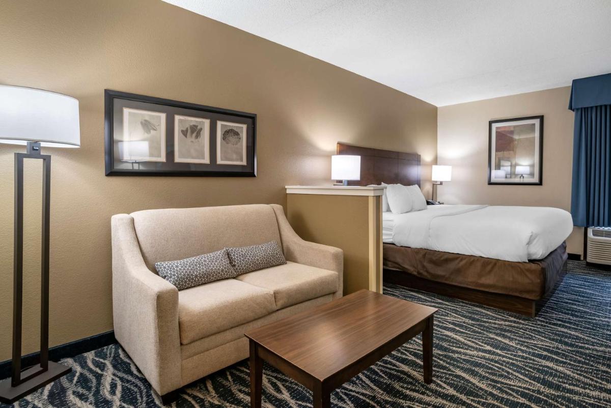Comfort Inn & Suites Newark - Wilmington - Housity