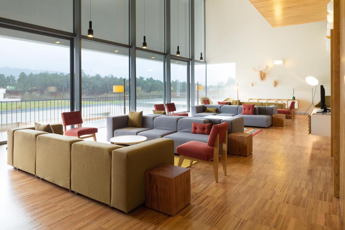 Uma área de estar em Hotel Minho
