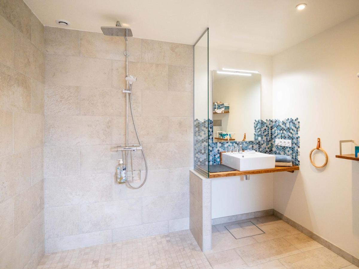 Petite Emeraude - Housity