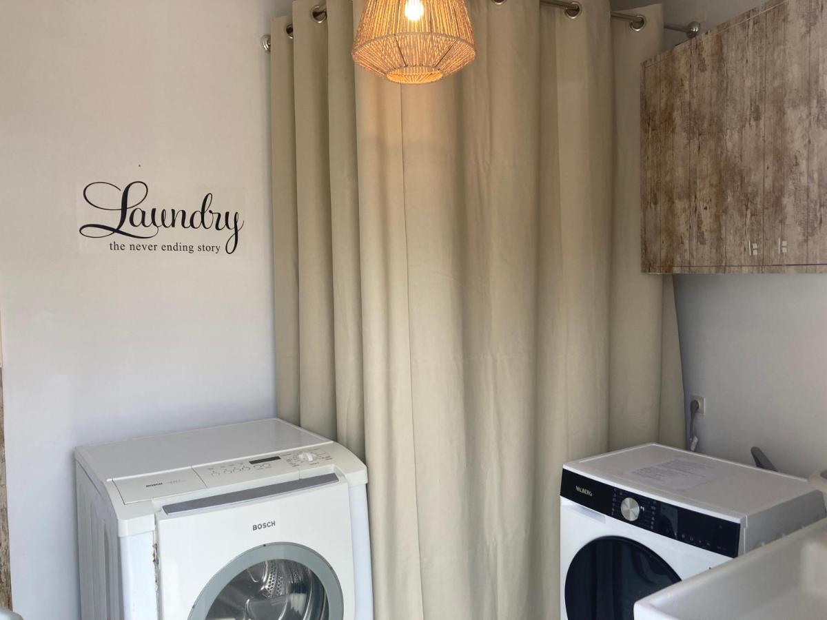 Les Bougainvillées de Camargue - Housity