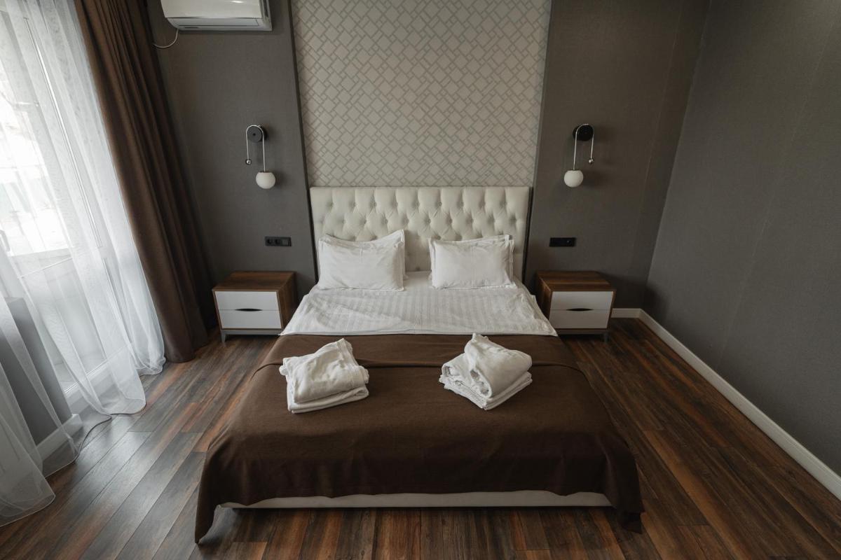 Dream Hotel - Hizvo