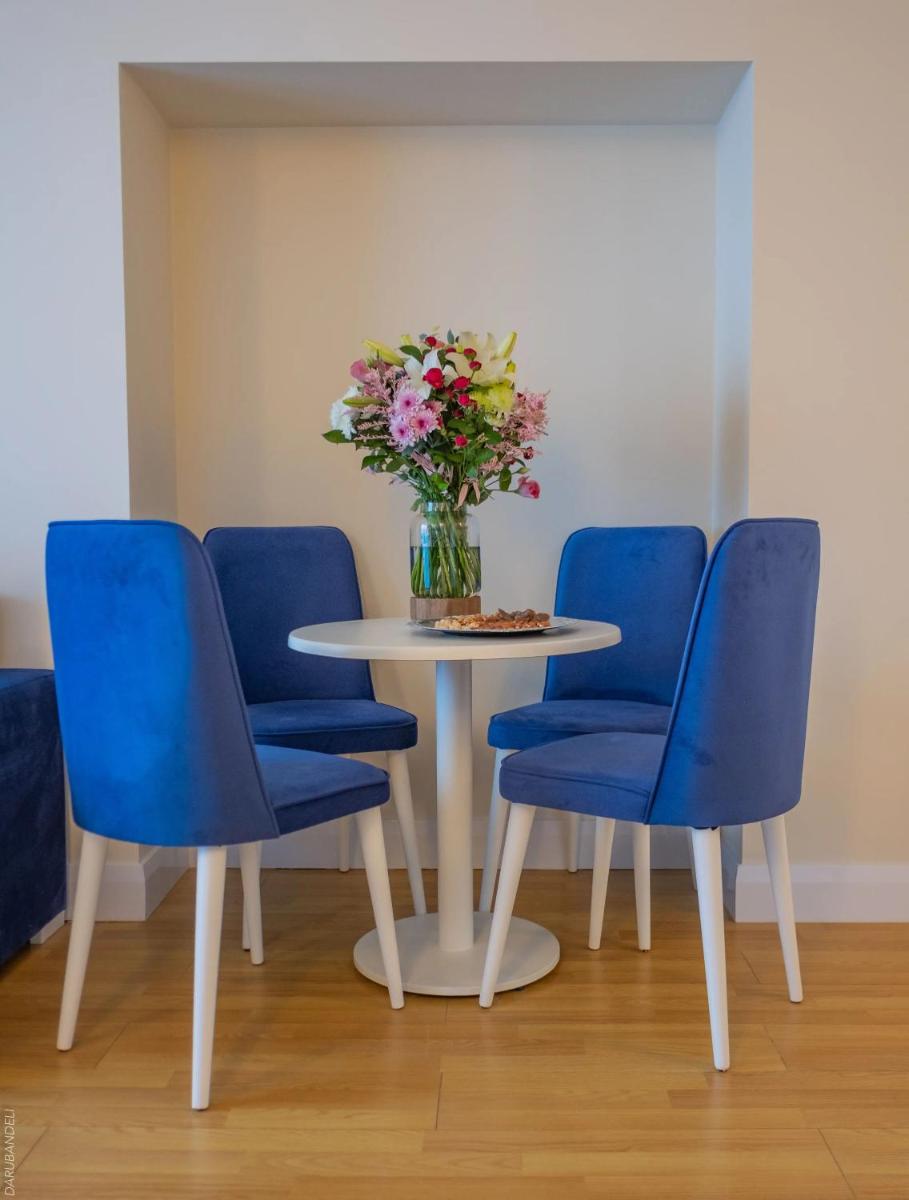 ORBI CITY King Suite Sea View - Hizvo