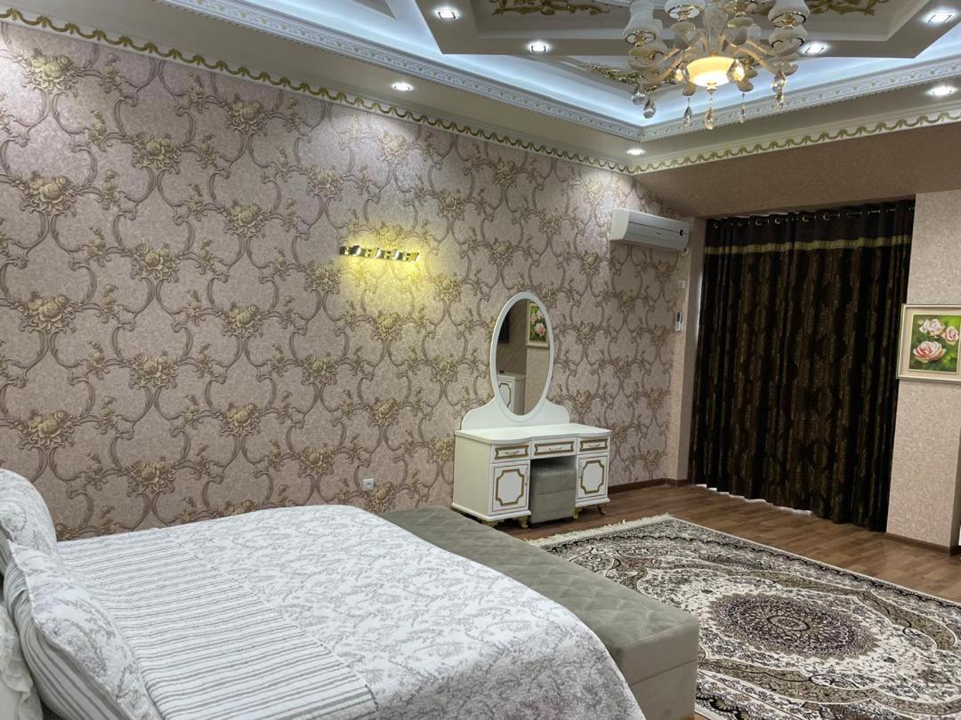 Sipehr Hotel - Housity