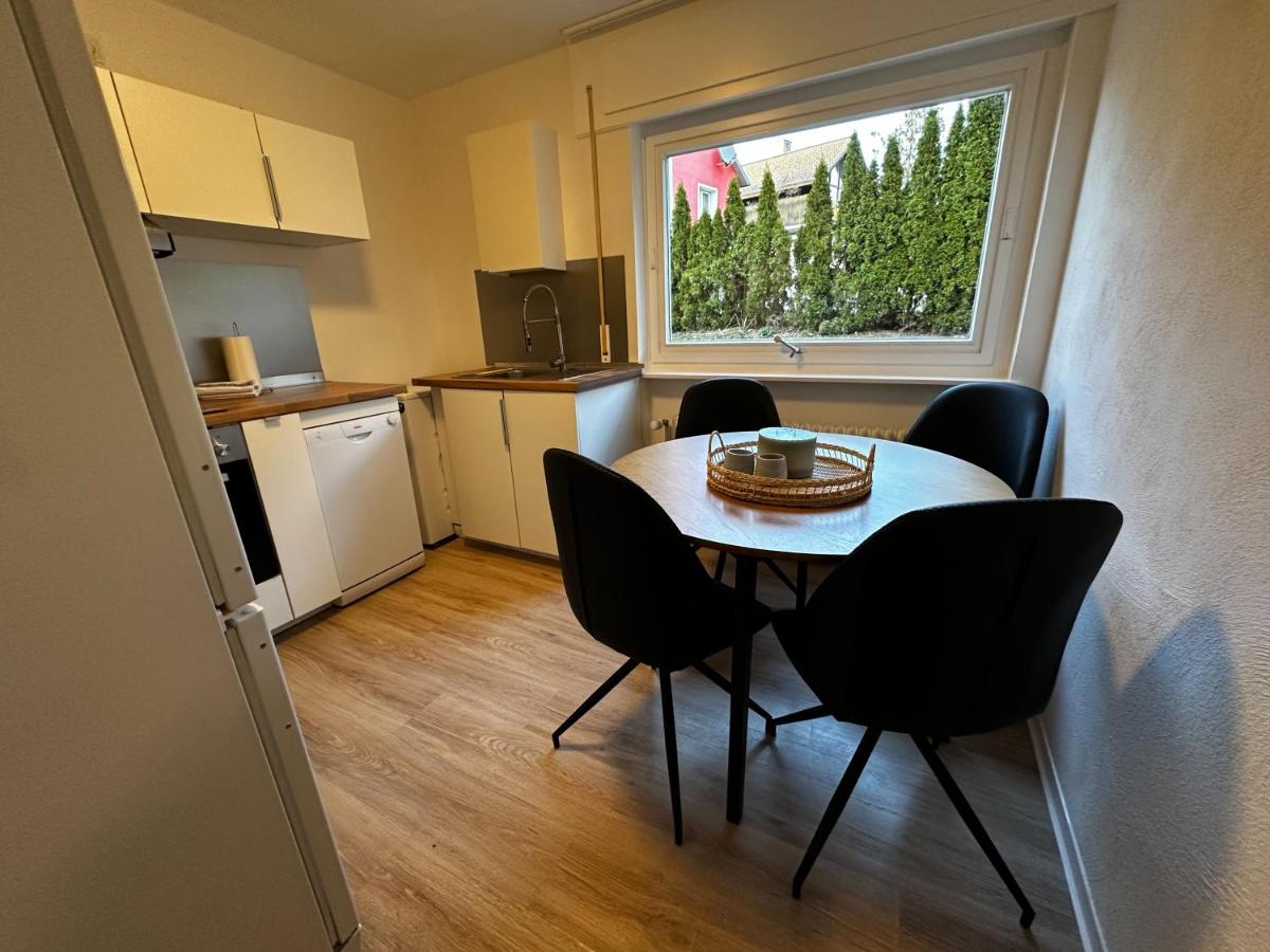Sali-Bayreuth - SM9 Charming Apartment Near Zoo in Bayreuth with Terrace, Free Wi-Fi & 24-Hour Front Desk - Housity