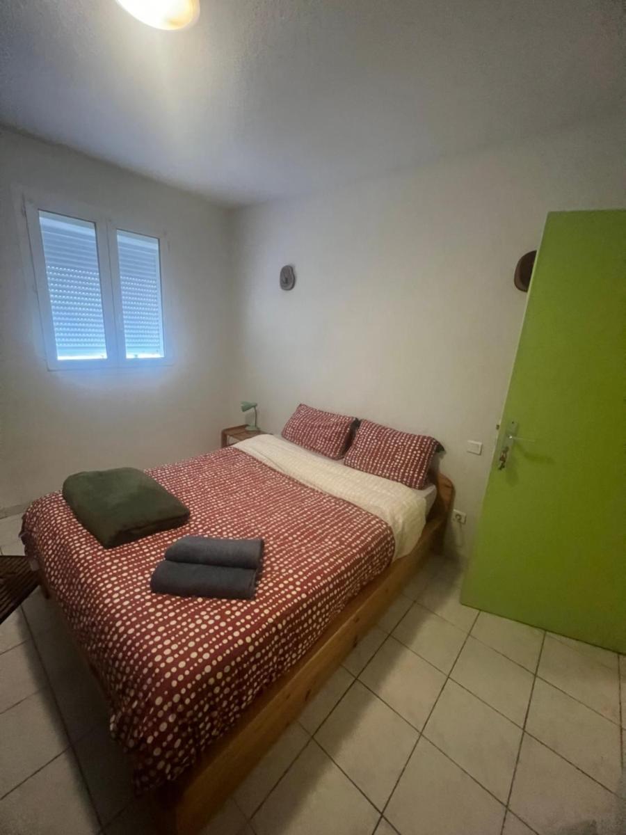 Le Manteau Bleu - Housity