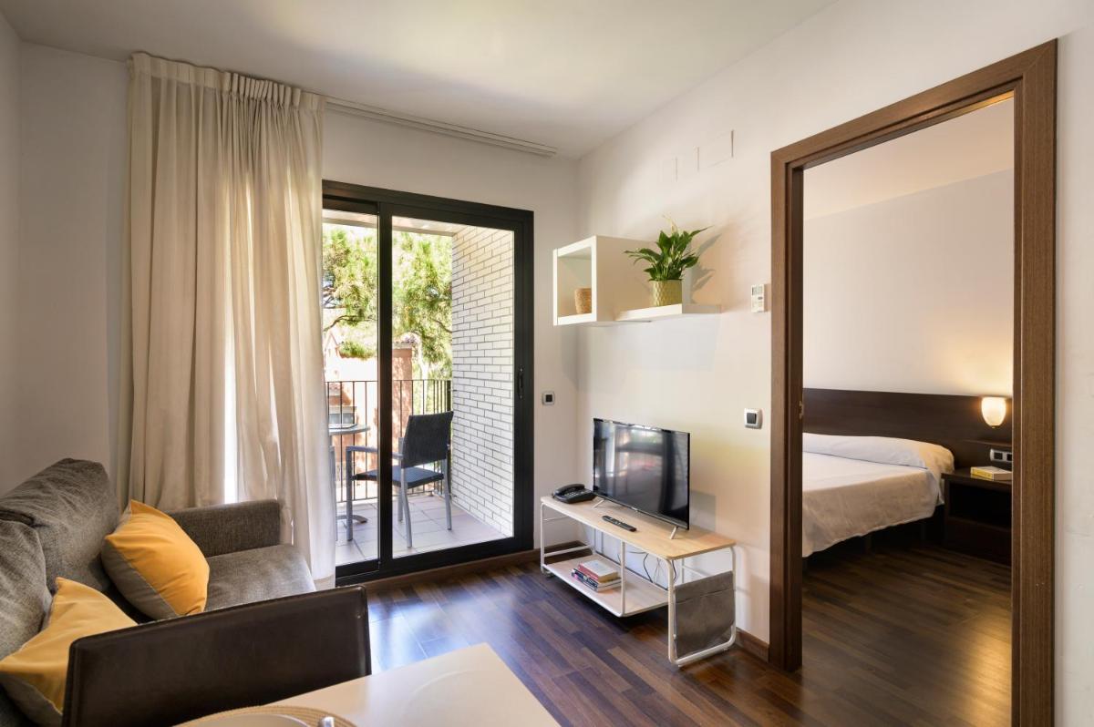 SG Marina 54 Apartments - Housity