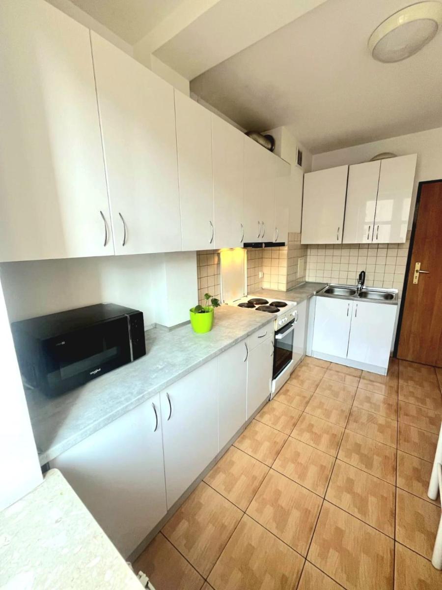 Rentumi Hostel Świnoujście pokoje turystyczne, noclegi centrum, blisko morza - Housity
