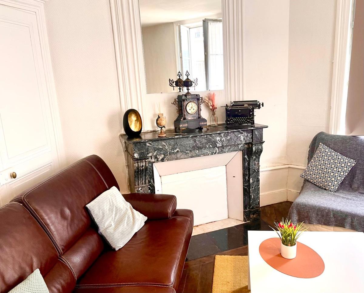 Studio atypique centre Vivonne - Housity