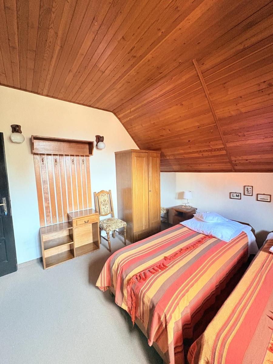 Pensjonat Rezydencja Zuzanna Bed&Breakfast Sucha Beskidzka - Housity