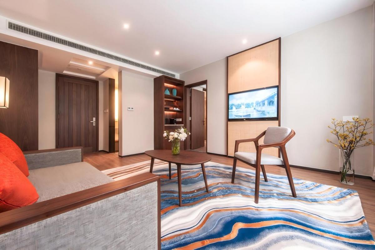 SSAW Boutique Hotel Cheng Man - Housity