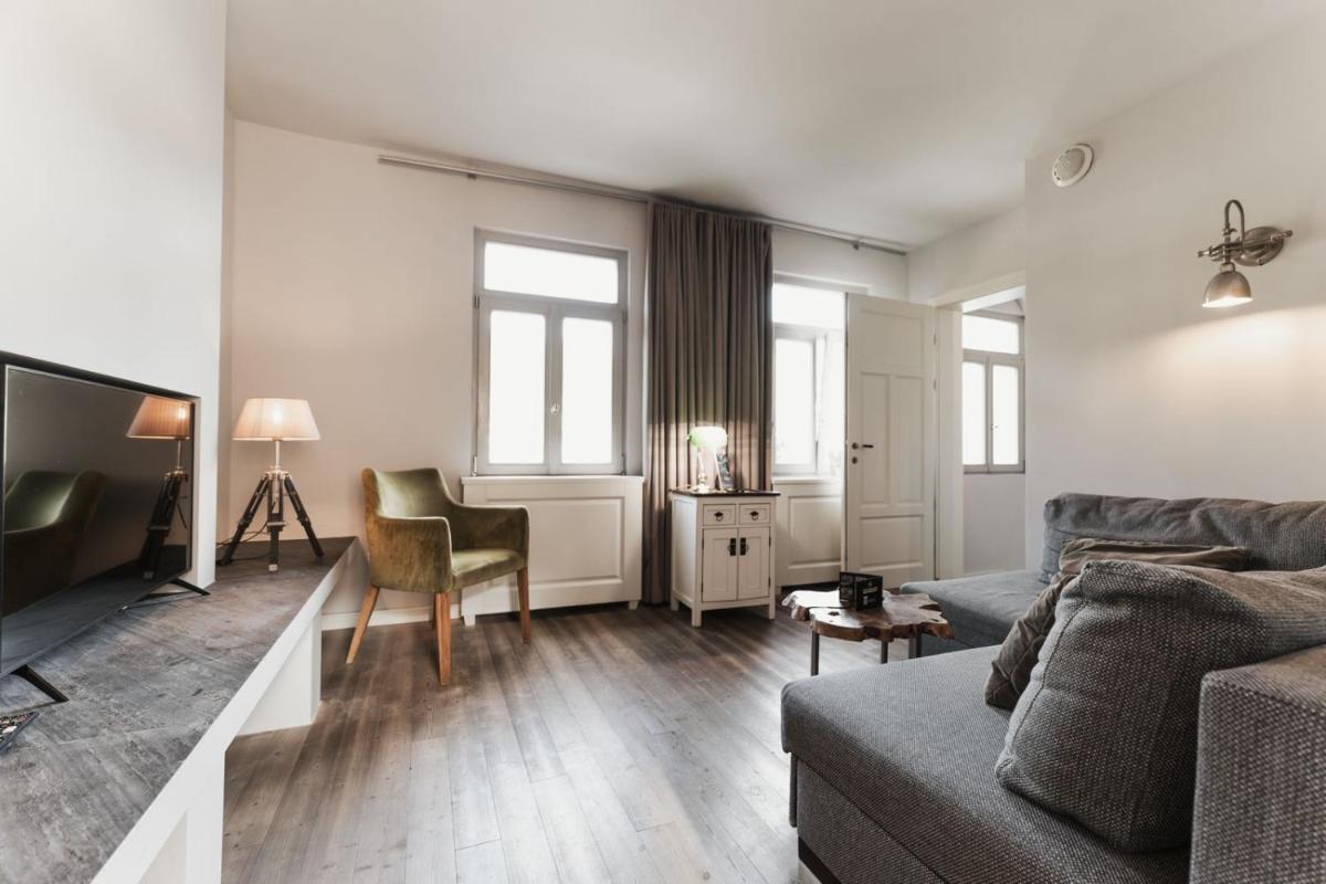 BS Suites - Housity
